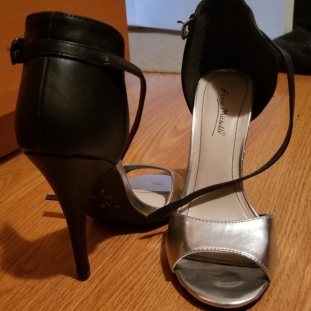 Heels!